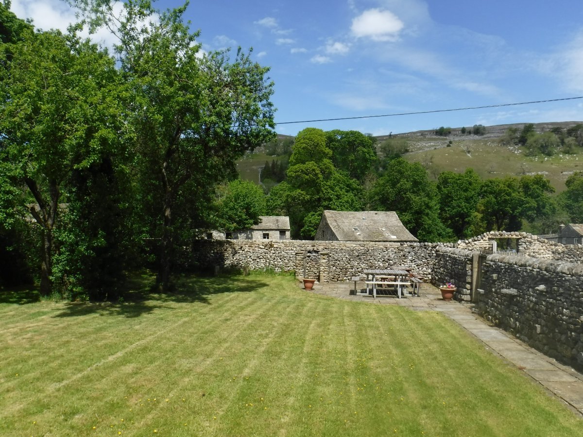 Large enclosed and level garden